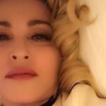 Мадонна переїжджає до Португалії, працює над новим альбомом і фільмом