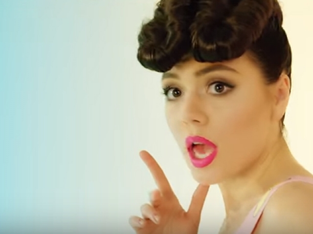 Противоположный