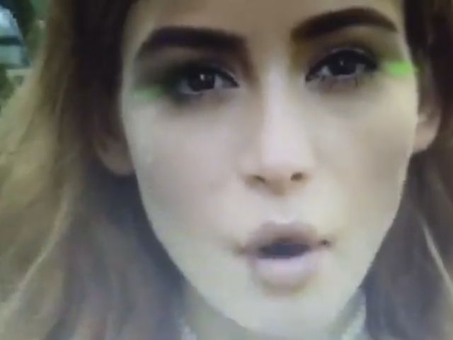 Он С Тобою Не…