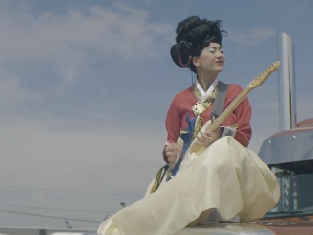 Everybody Wants To Love You