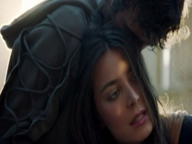 Полетели вниз