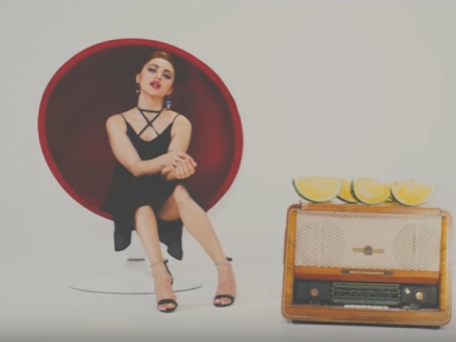 Побудь со мной