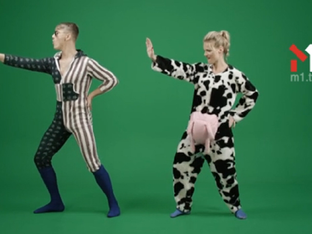 Праздник Настает