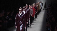Крістофер Бейлі показав нову чоловічу колекцію Burberry