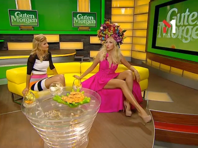 Оля Полякова. Частина 2