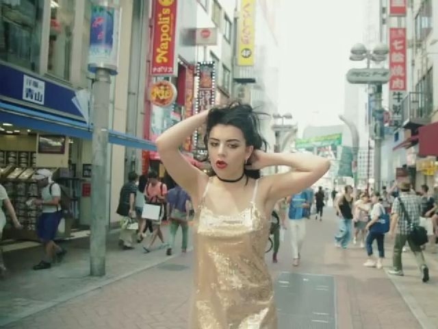 Boom Clap  (Tokyo version)
