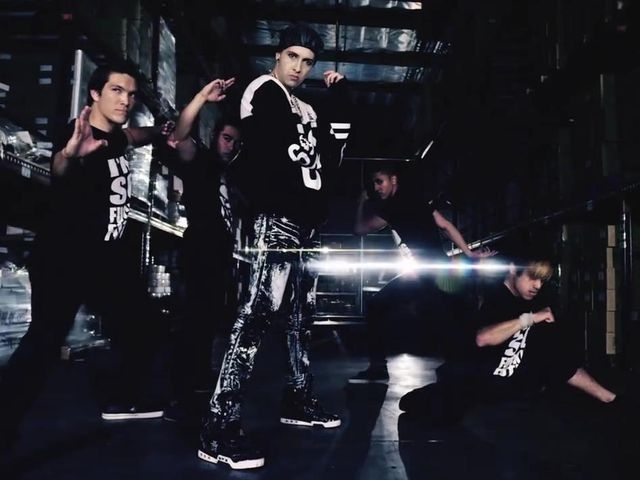 Danger  (English remix)