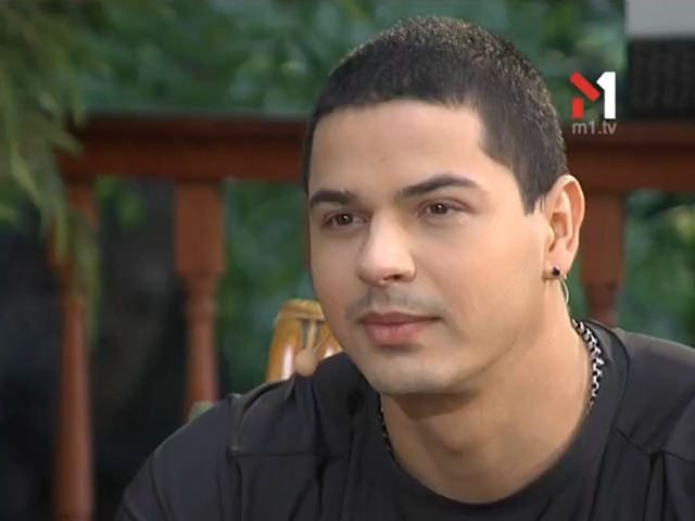 Знайомство з Артемом