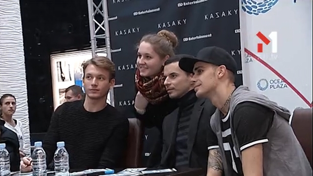 Автограф-сесія KAZAKY