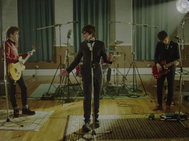 I Need To Be Your Only  (live)