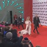M1 Music Awards News. Червона доріжка