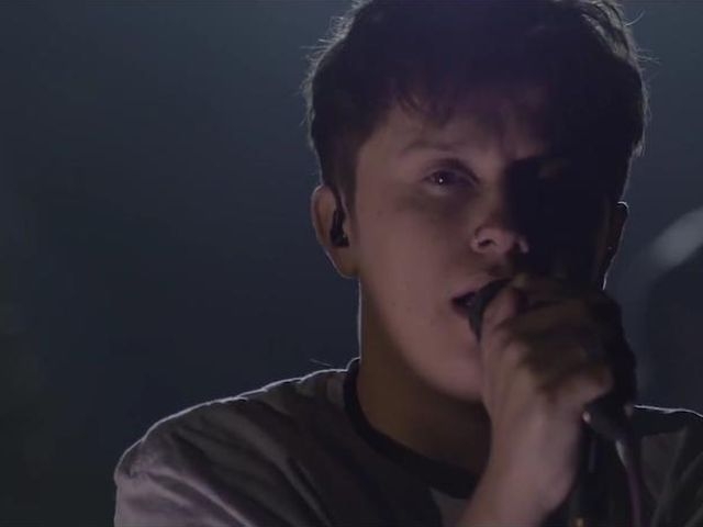 Wake Up Call  (live / Vevo LIFT UK)