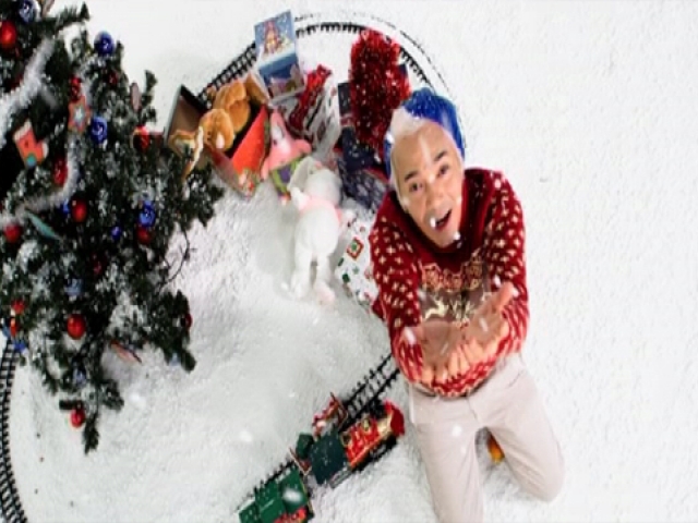 Новогодняя