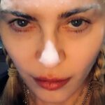Користувачі осудили оголений самознімок Мадонни