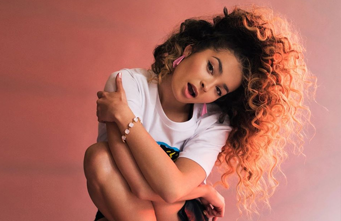 Ella Eyre