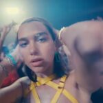Нескінченна вечірка: Дуа Ліпа представила кліп на новий дискосингл «Don’t Start Now»