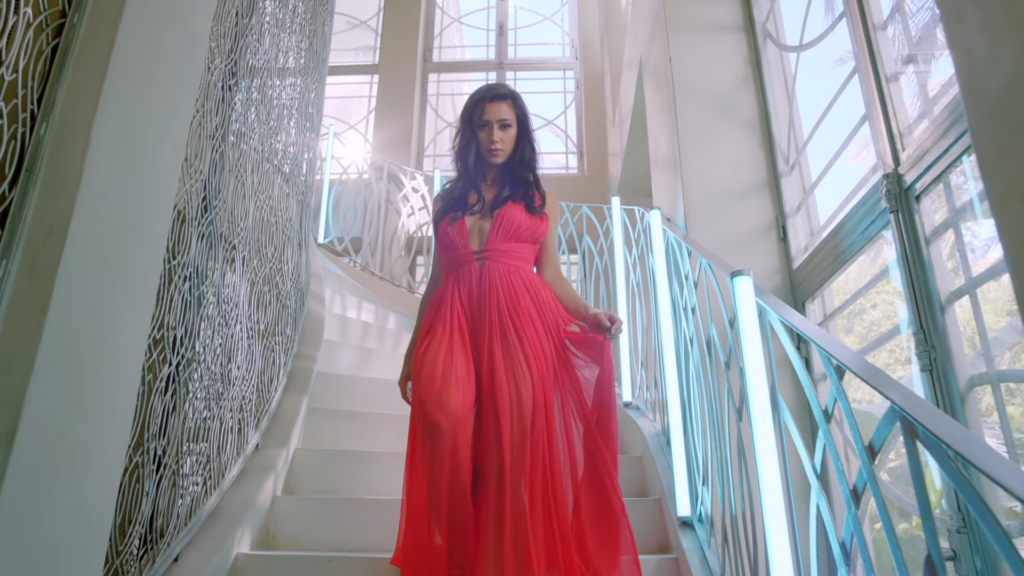 Hola Senorita (Maria)