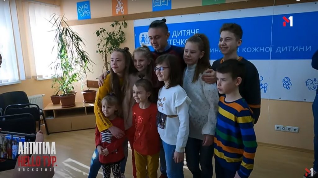 АНТИТІЛА. BACKSTAGE “HELLO ТУР”. Епізод 4