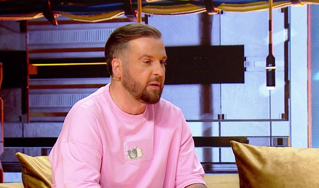 БЕЗ ОБМЕЖЕНЬ: нове життя пісні «Забрала ніч»