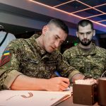 «Читай серцем»: Зірки прочитали вірші заради підтримки Нацгвардії